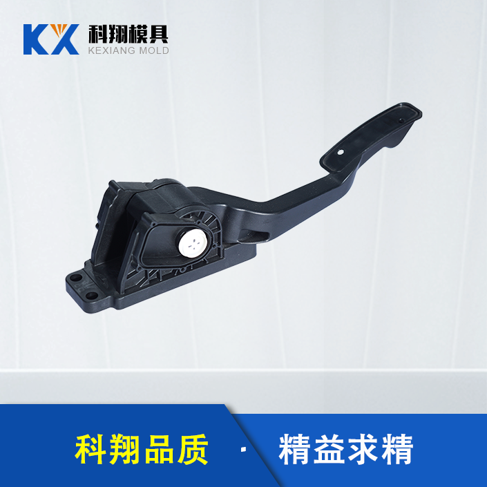 塑膠模具是什么？塑膠模具對(duì)比塑料模具有什么區(qū)別？